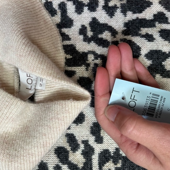 LOFT Plus Leopard Jacquard Turtleneck Dress NEW WITH TAGS Small P - Picture 5 of 6